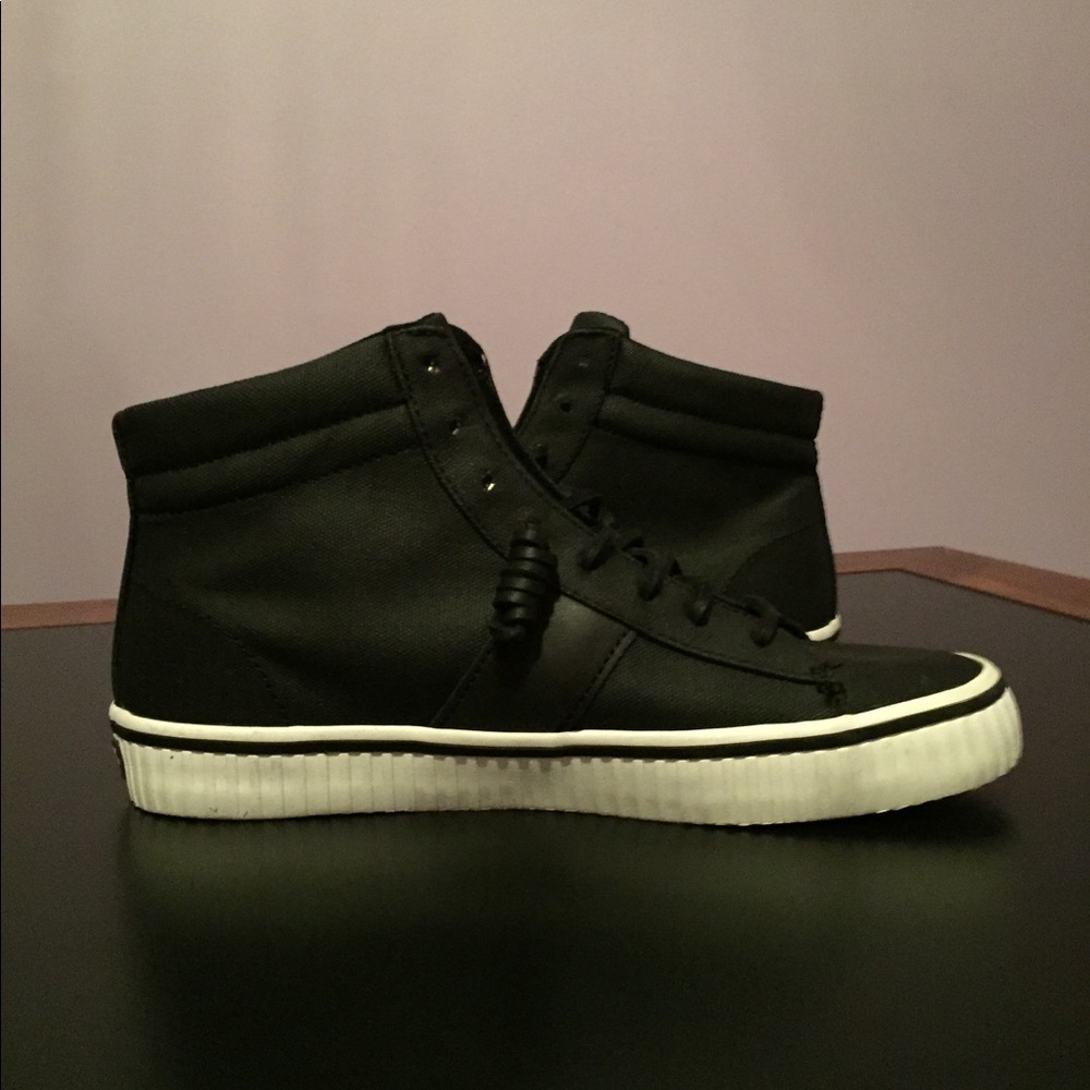 NWOB Sperry Top-Sider High Top sneakers - Picture 2 of 8